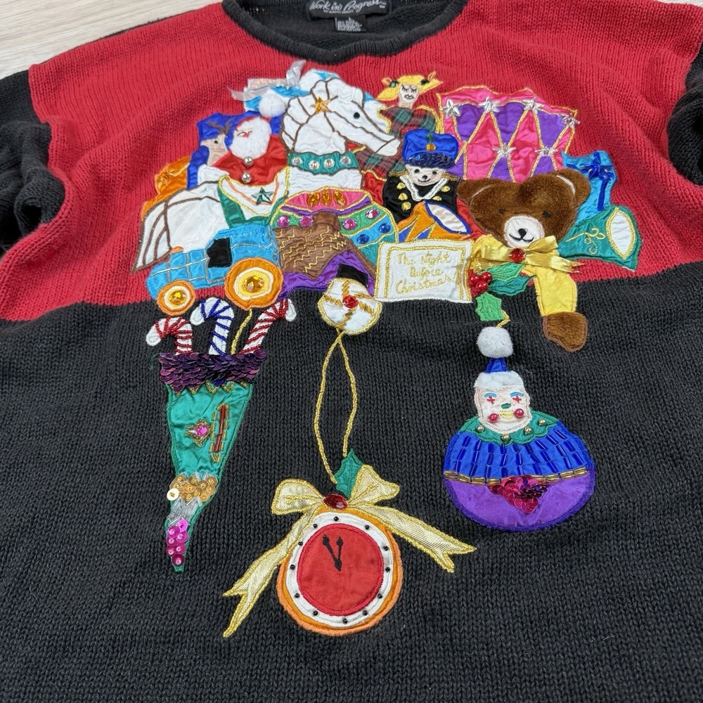 Work in Progress Gladys Bagley Ugly Christmas Sweater Red Black Holiday Scene L - Picture 4 of 7